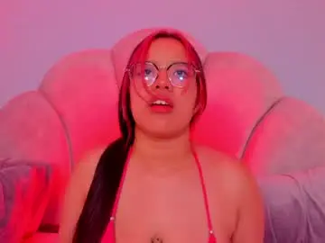 Chaturbate Live Sex Cam of shayra_alina