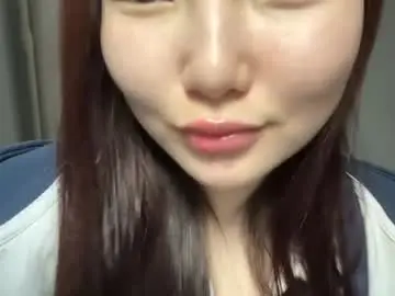 Chaturbate Live Porn of kalalinet