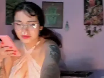 Chaturbate Adult Webcam of maddy_jhonsson