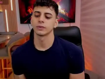 Chaturbate Nude Webcam of markpotier