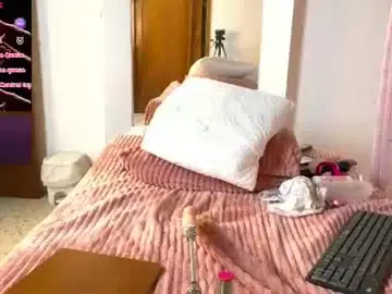 Chaturbate Live Sex Cam of selene_moretti
