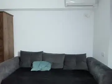 Chaturbate Adult Webcams of zkk123
