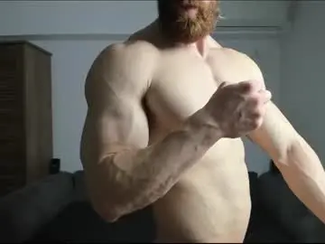 Chaturbate Live Sex Cam of zkk123