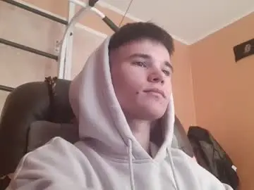 Chaturbate Live Sex Cam of arvyn_