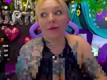 Chaturbate Live Sex of blackedbarbie