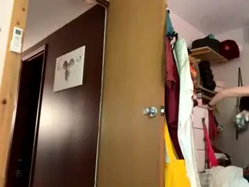 Chaturbate Best live sex cam show of emersoncane