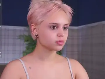 Chaturbate Live Porn of emma_bro0kss