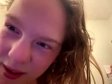 Chaturbate Adult Video Chat of happysnowbunny24