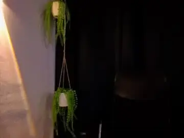 Chaturbate Live Sex of laura_r23