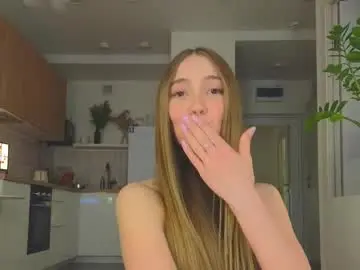 Chaturbate Nude Webcam of lili__roze_