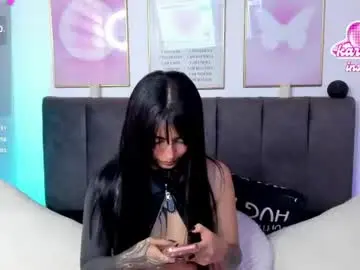 Chaturbate Live Sex Cam of hinataweed01