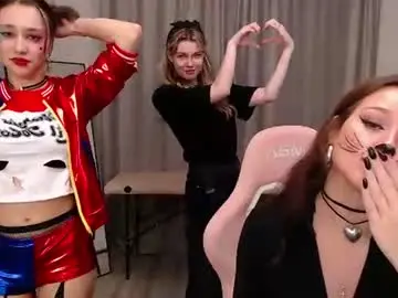 Chaturbate Best live sex cam show of julie_meow246