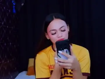Chaturbate Best live sex cam show of urhot_maxine