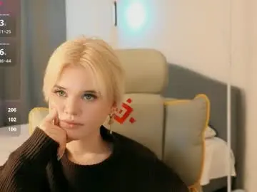 Chaturbate Live Sex Cam of aisky