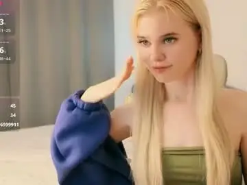 Chaturbate Watch Live Sex Cams of aisky