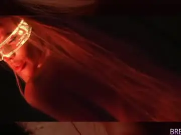 Chaturbate Live Porn of alvuwka