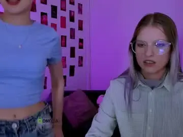 Chaturbate Sex Cam of leila_moon_