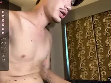 Chaturbate Best live sex cam show of louisdoux