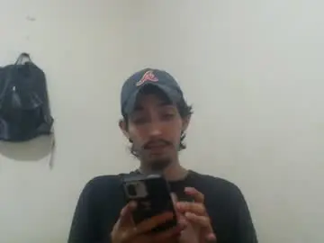 Chaturbate Live Sex of snackontime19