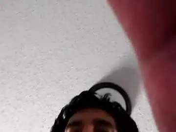 Chaturbate Adult Video Chat of cumminyo420