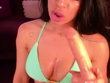 Chaturbate Best live sex cam show of temptingbella