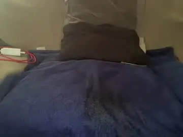 Chaturbate Live Sex of cum_in_thighs
