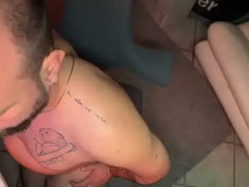 Chaturbate Nude Webcam of kingsantos69