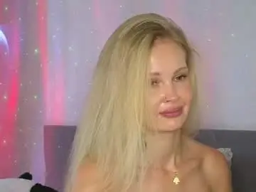 Chaturbate Best live sex cam show of larine_morgan