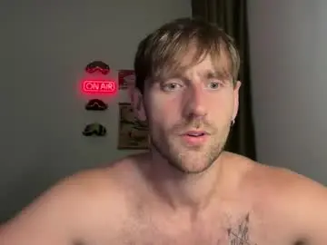 Chaturbate Live Porn of lukegunn22