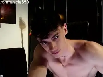 Chaturbate Best live sex cam show of metatron_muscle