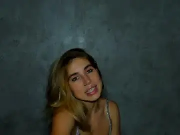 Chaturbate Adult Webcams of moanamo