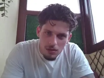 Chaturbate Watch Live Sex Cams of roberto_twink1