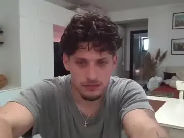 Chaturbate Watch Live Sex Cams of roberto_twink1