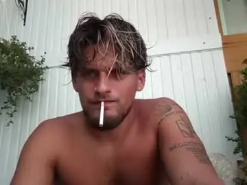 Chaturbate Live Sex of roberto_twink1