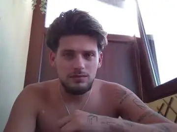 Chaturbate Adult Video Chat of roberto_twink1