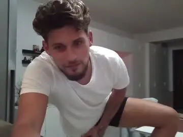 Chaturbate Free Porn Cam of roberto_twink1