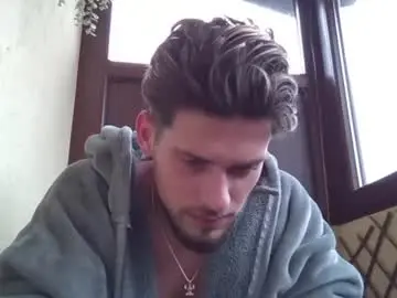 Chaturbate Adult Video Chat of roberto_twink1