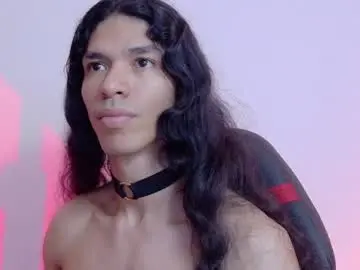 Chaturbate Live Sex Cam of willy_veins