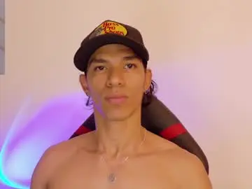 Chaturbate Live Porn of willy_veins