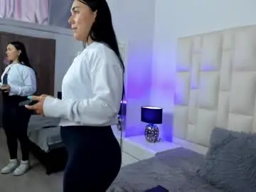 Chaturbate Live Porn of ariana_rouse_