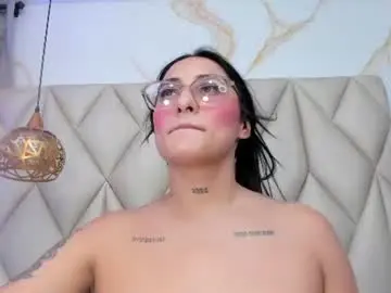 Chaturbate Best live sex cam show of ibbie_
