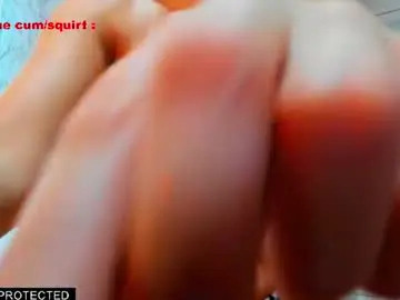 Chaturbate Live Sex Cam of krisi_kiss