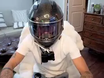 Chaturbate Watch Live Sex Cams of str8whiteboy21