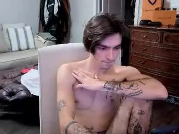 Chaturbate Live Sex Cam of str8whiteboy21