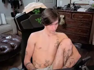 Chaturbate Live Sex Cam of str8whiteboy21
