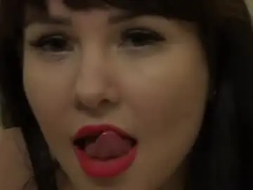 Chaturbate Free Live Porn of valeriecoy