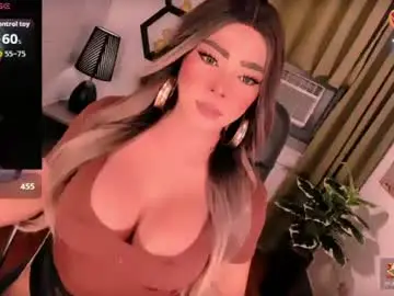 Chaturbate Free Live Porn of xjackiehugesuckerx