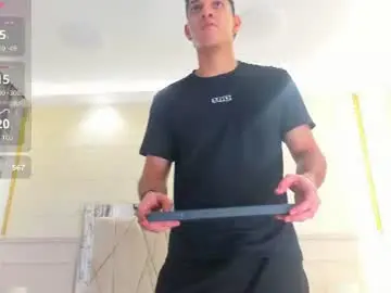Chaturbate Free Live Porn of adrien_monteiro