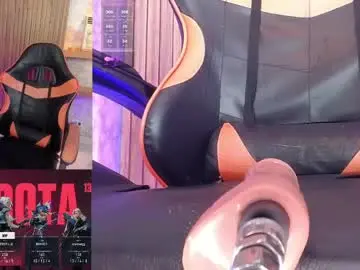 Chaturbate Live Sex Cam of arihale_