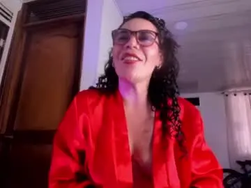 Chaturbate Live Sex Cam of mia_velvet1